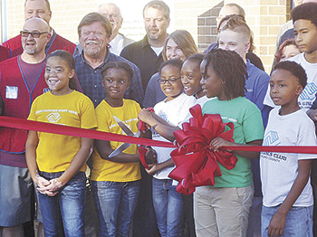 As part of the Chamber of Commerce Ribbon Cutting Ceremony on October 16, children from the Club participate in the ceremony.