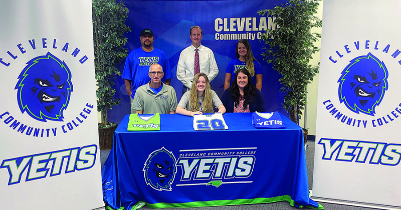 Savannah is a 2020 graduate of Burns High School.