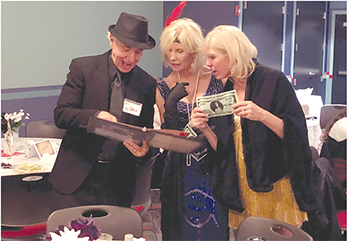 Audience members get a chance to mingle among the "suspects" throughout the dinner and afterwards. Finally, at the end of the evening, each table votes to select the who, why, and how of how they think the "murder" took place.