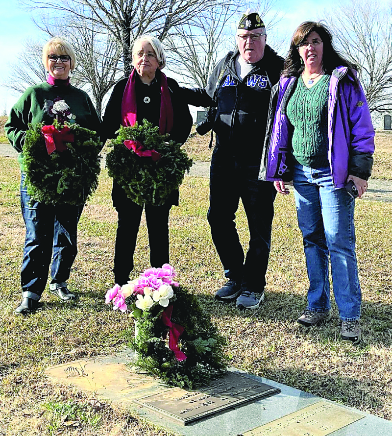 WREATHS  2020 District 23 Commander  Jim Quinlan, Auxiliary Members Denise Smith, Martha Bridges, Rebecca Higgins