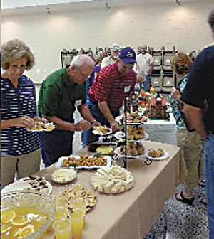 Members enjoy benefits of cooking with honey.