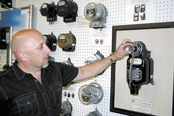 Museum founder Andy Price talks about how a pre-paid electricity meter worked from around the turn of the century. 